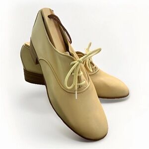 Vtg. Campione NWT Size 8 Italian Oxford Woman's Buttersoft Leather